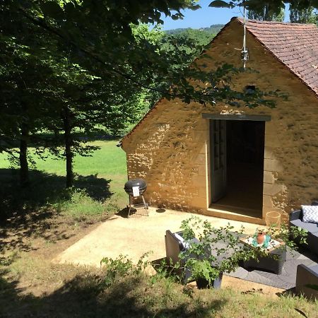 Вилла Logis Des 4 Fees Et Son Bain Nordique Sainte-Nathalene Экстерьер фото