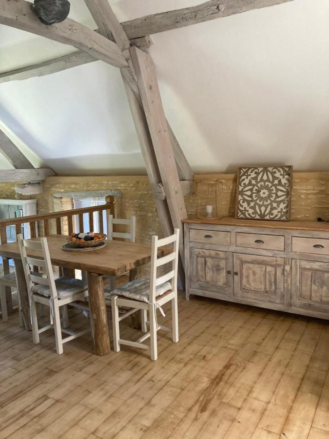 Вилла Logis Des 4 Fees Et Son Bain Nordique Sainte-Nathalene Экстерьер фото